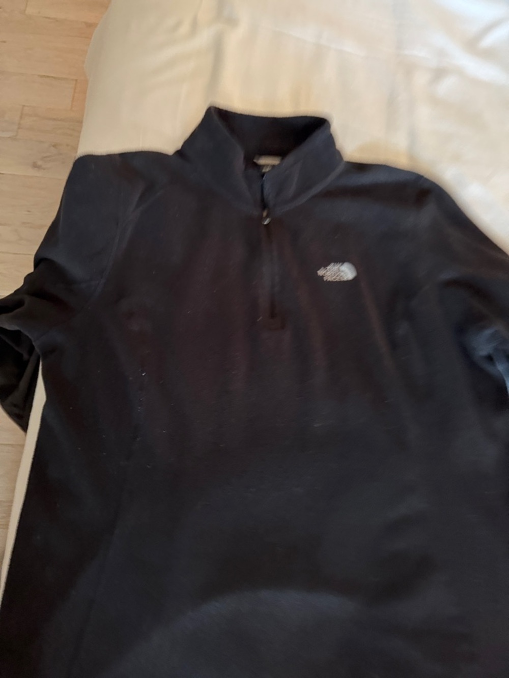 The North Face Men’s Black Half-Zip Fleece Pullover